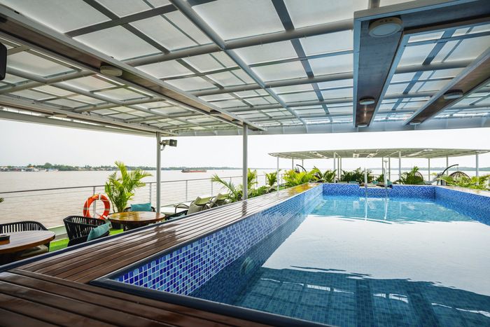 Sun Deck
